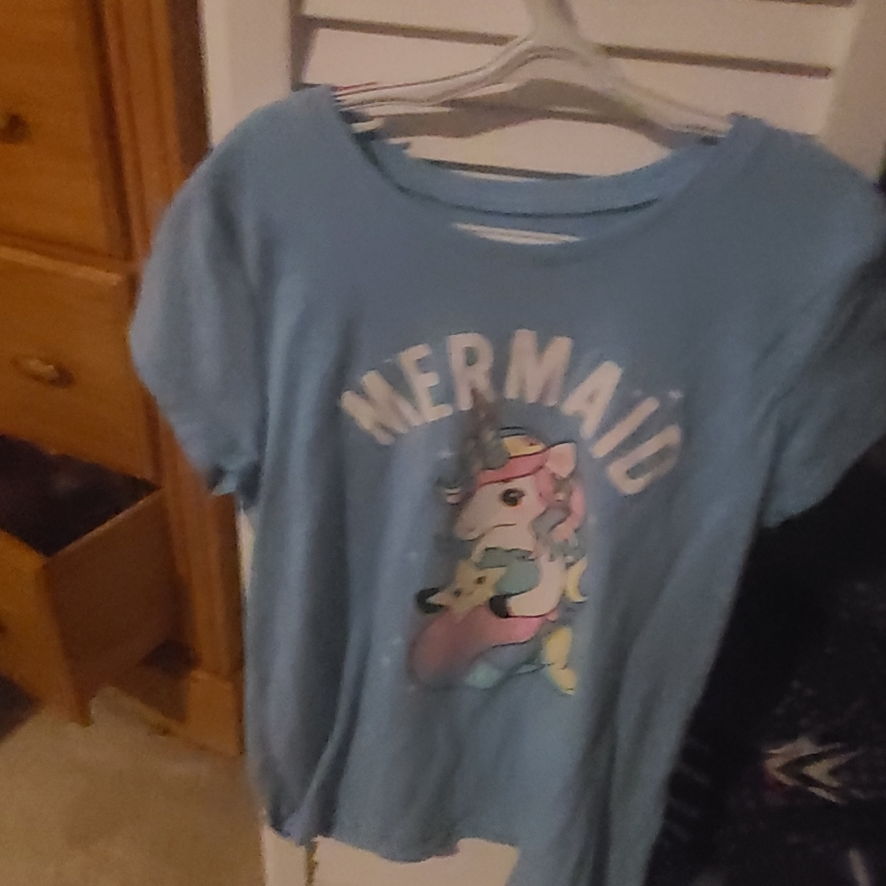 Childrens place shirt